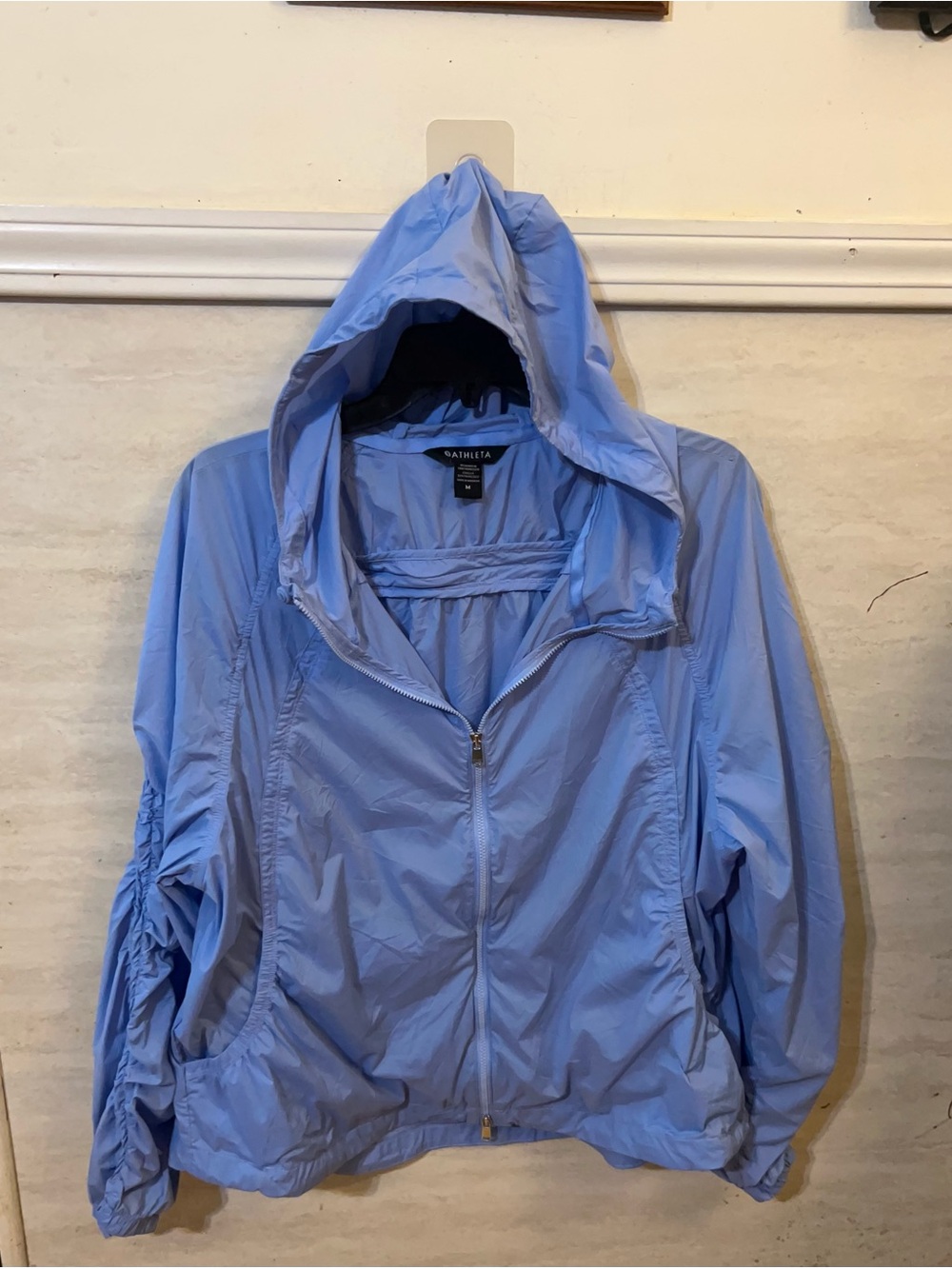 Athleta Expedition Jacket Shade Shallowtail Blue Elasticized Cuffs